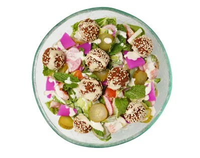 سلطة فالفل — Habib Beirut خورفكان